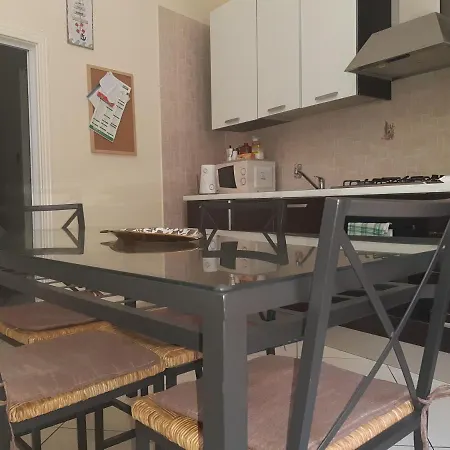La Dimora Della Nonna דירה מנפרדוניה
